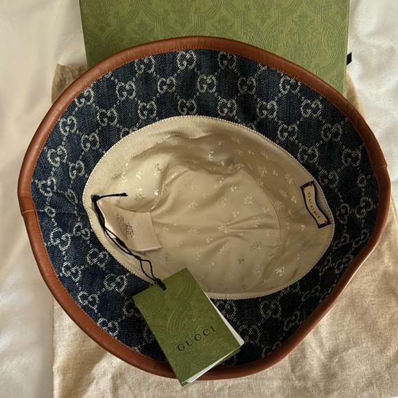 Gucci Bucket Hat Blue Denim Beige GG Monogram Logo Leather Trim Sz Med BNIB - Picture 3 of 8